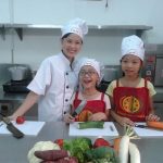 dạy trẻ nấu ăn ngày hè tại hà nội 06